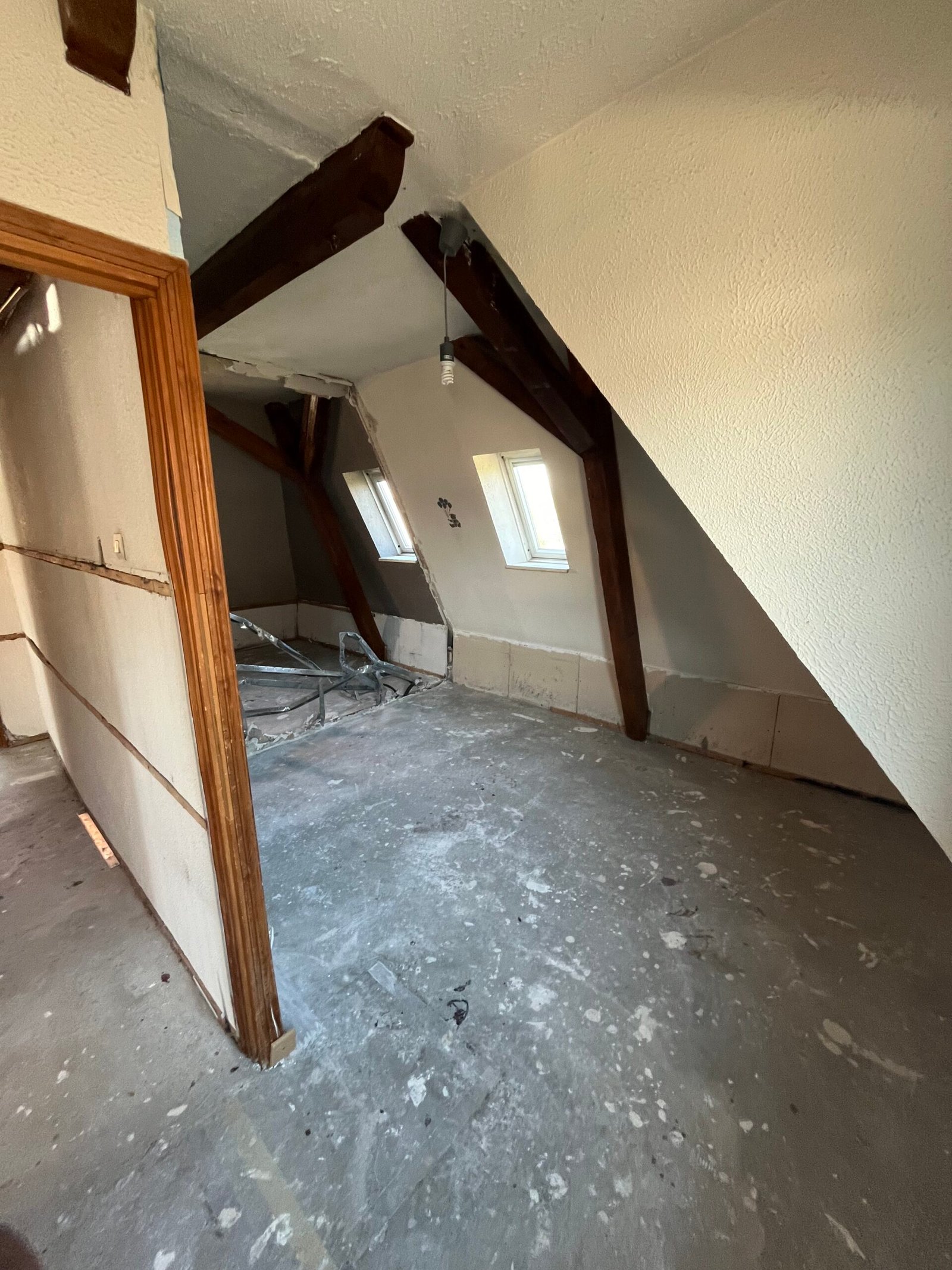 Travaux de rénovation électrique à Strasbourg – mise aux normes et modernisation de vos installations