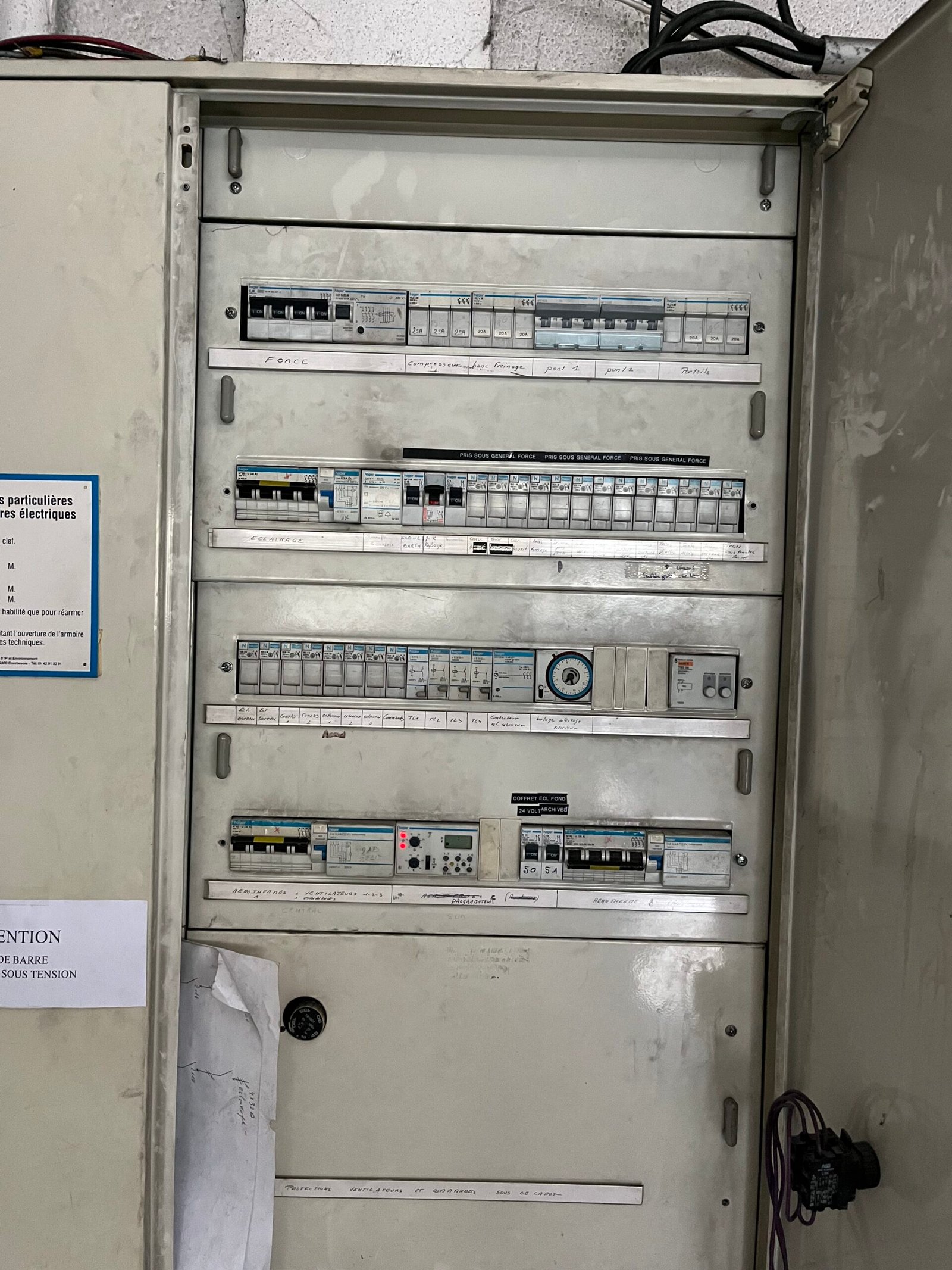 Travaux de rénovation électrique à Strasbourg – mise aux normes et modernisation de vos installations