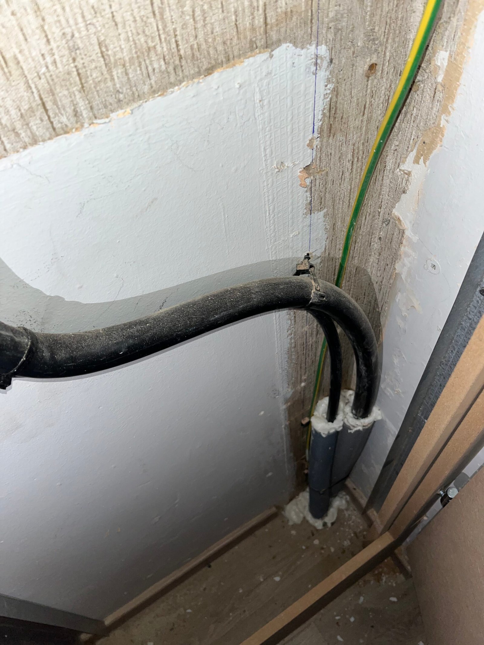 Travaux de rénovation électrique à Strasbourg – mise aux normes et modernisation de vos installations