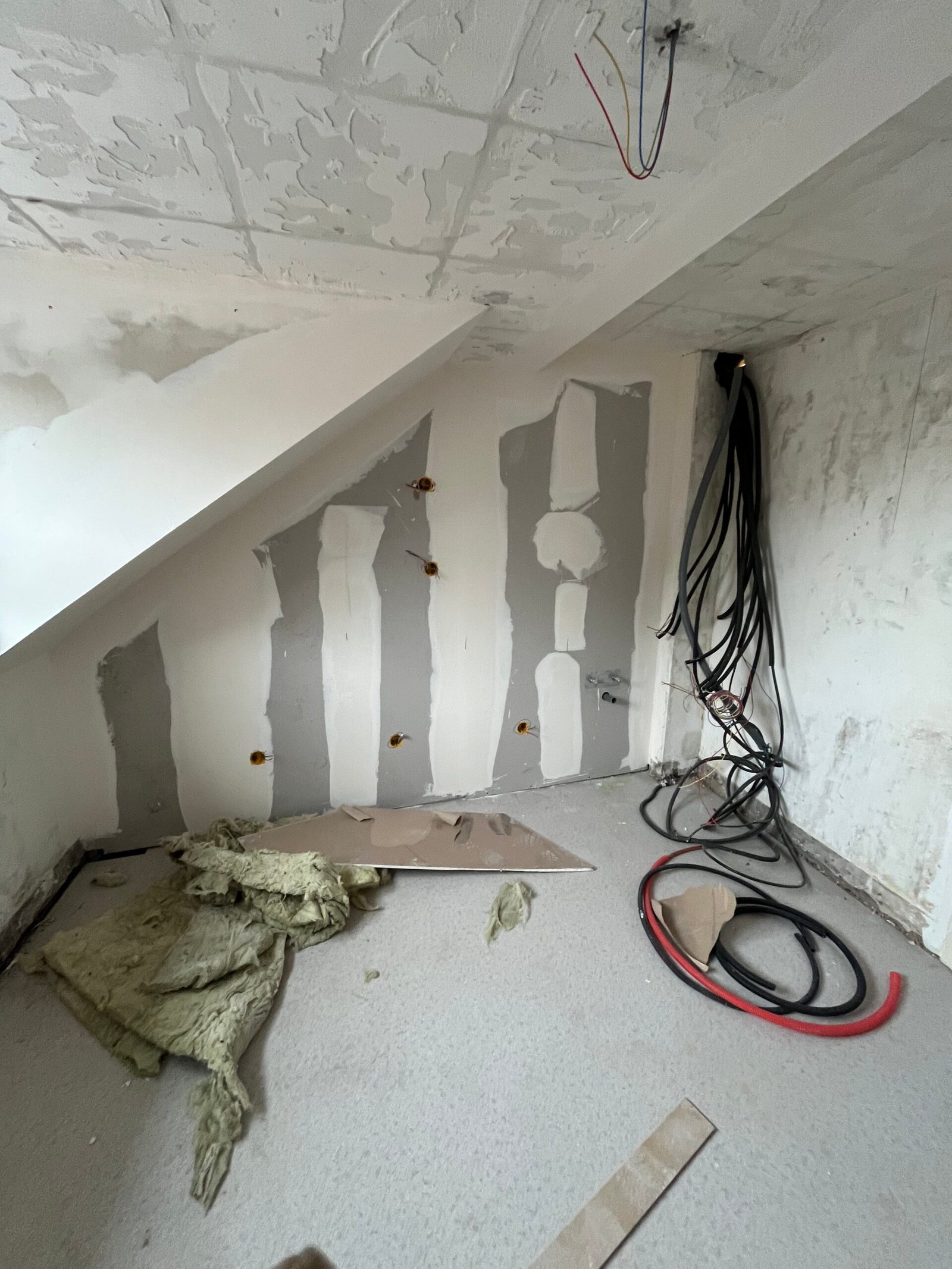 Travaux de rénovation électrique à Strasbourg – mise aux normes et modernisation de vos installations