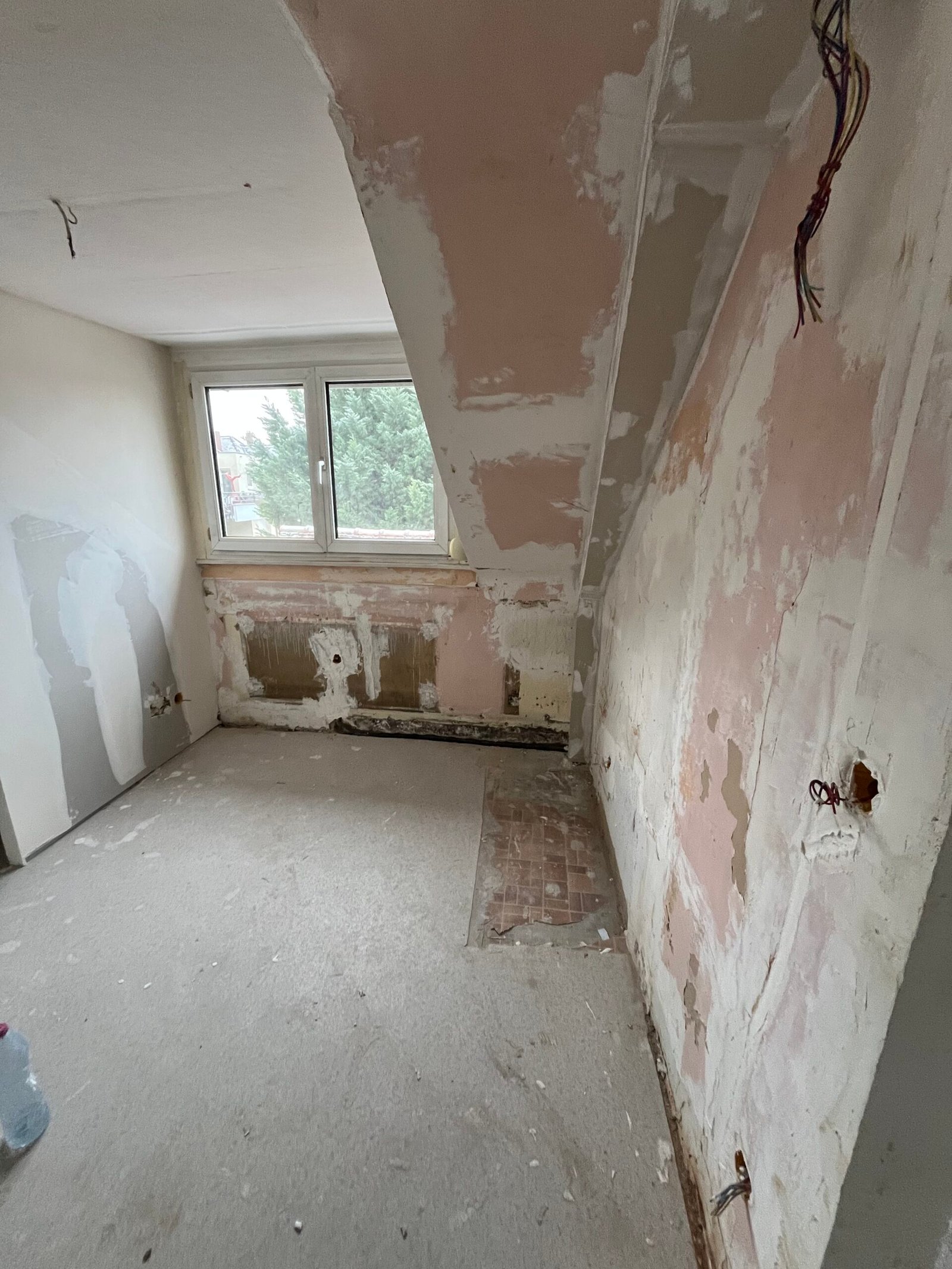 Travaux de rénovation électrique à Strasbourg – mise aux normes et modernisation de vos installations