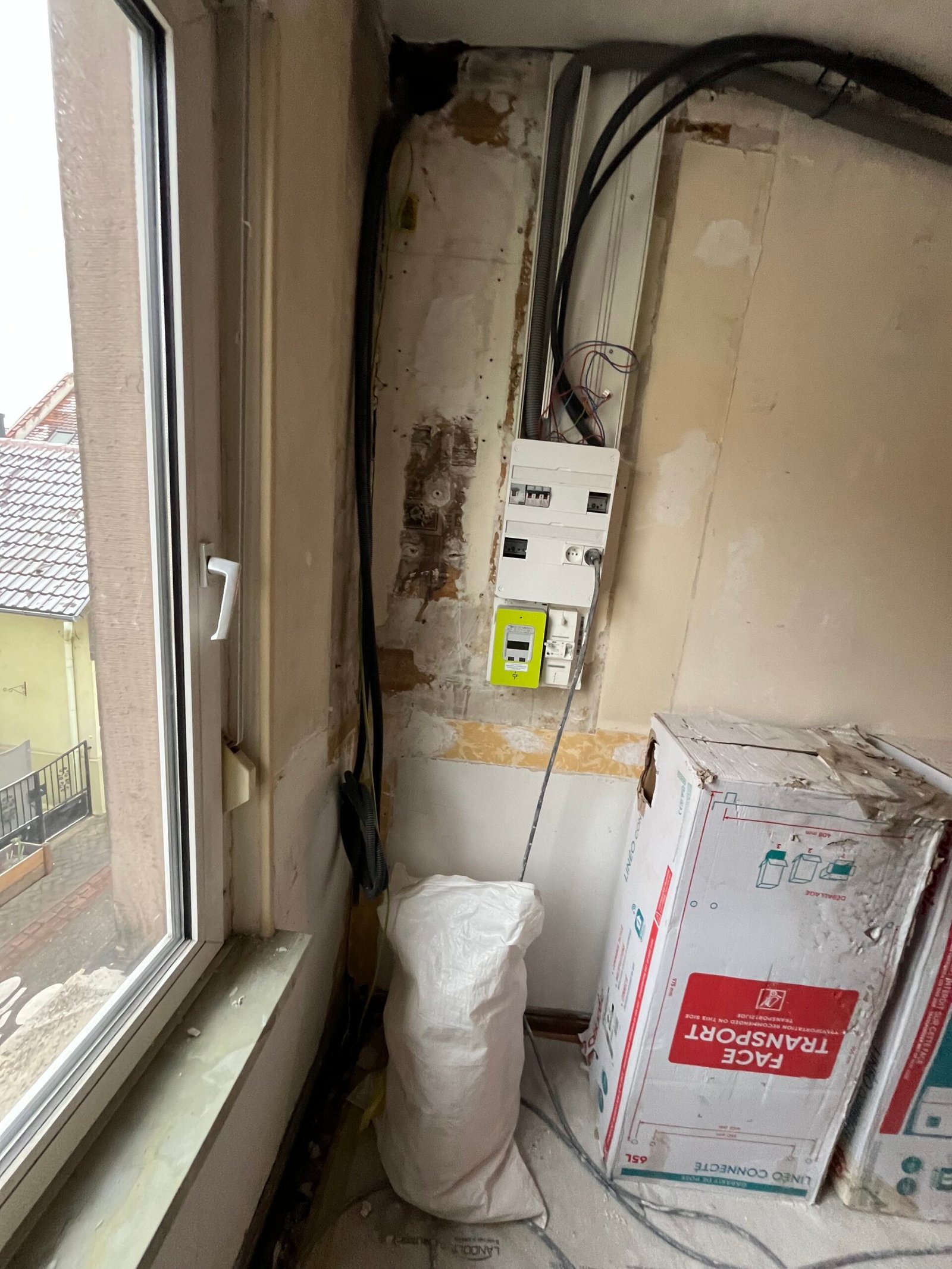 Travaux de rénovation électrique à Strasbourg – mise aux normes et modernisation de vos installations