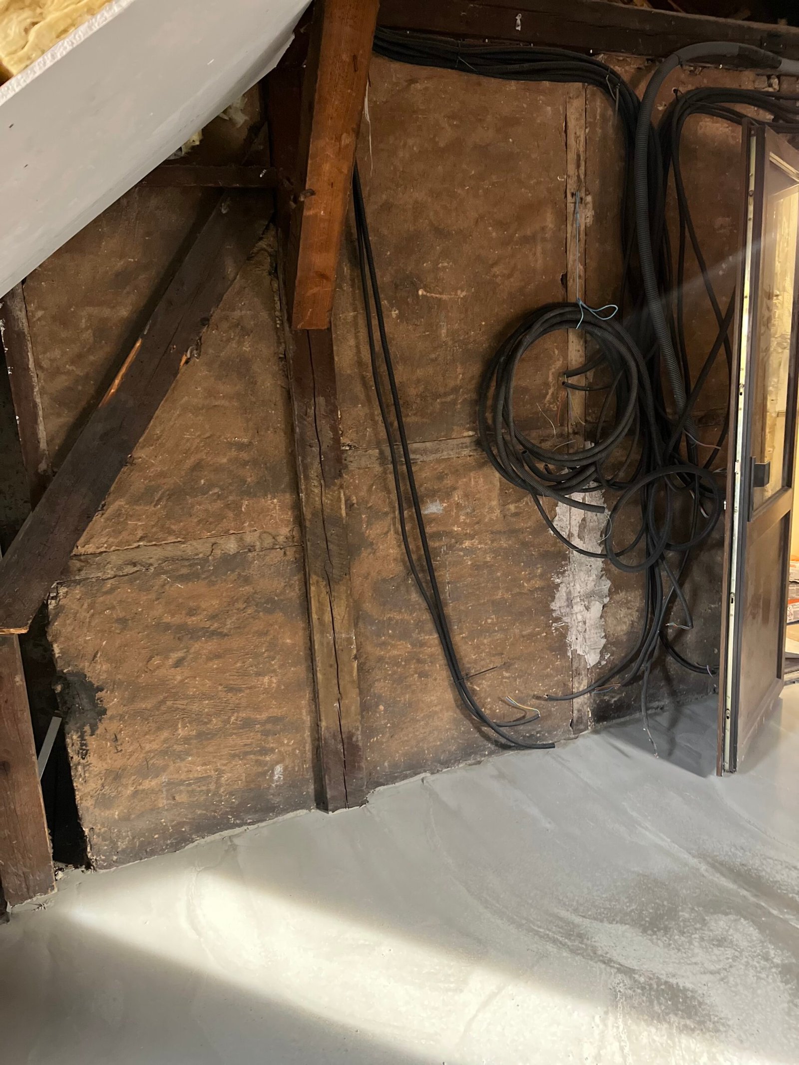 Travaux de rénovation électrique à Strasbourg – mise aux normes et modernisation de vos installations