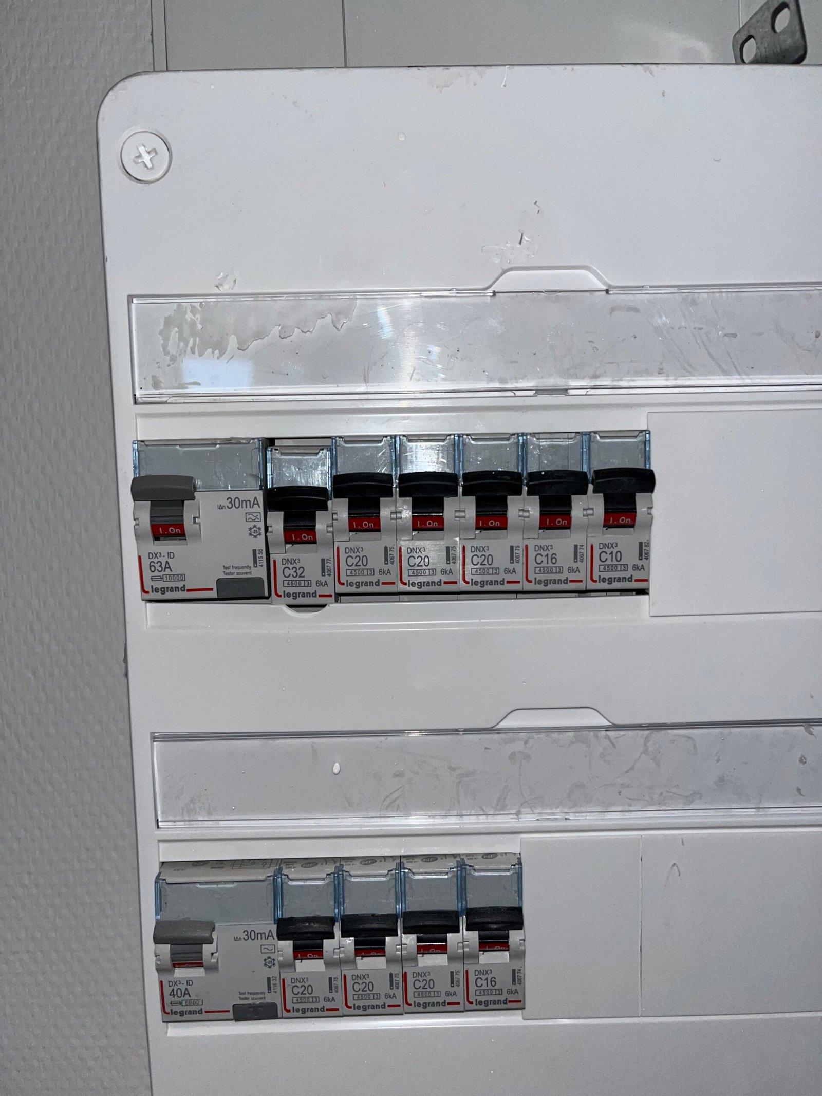 Travaux de rénovation électrique à Strasbourg – mise aux normes et modernisation de vos installations